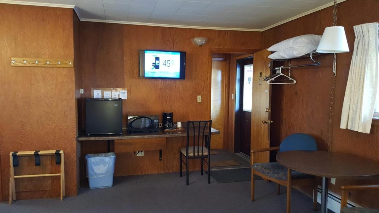 Indianhead Motel Ironwood Dış mekan fotoğraf
